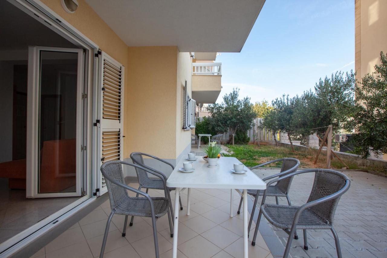 Villa Andric Makarska Eksteriør billede