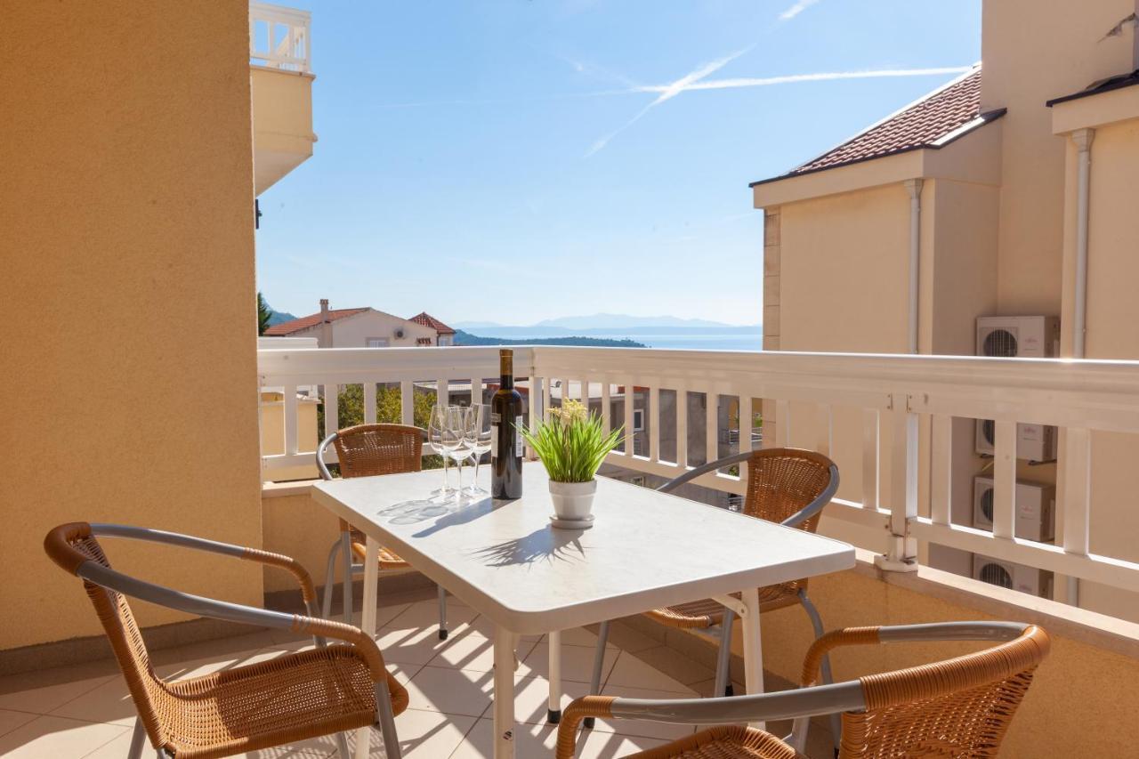 Villa Andric Makarska Eksteriør billede