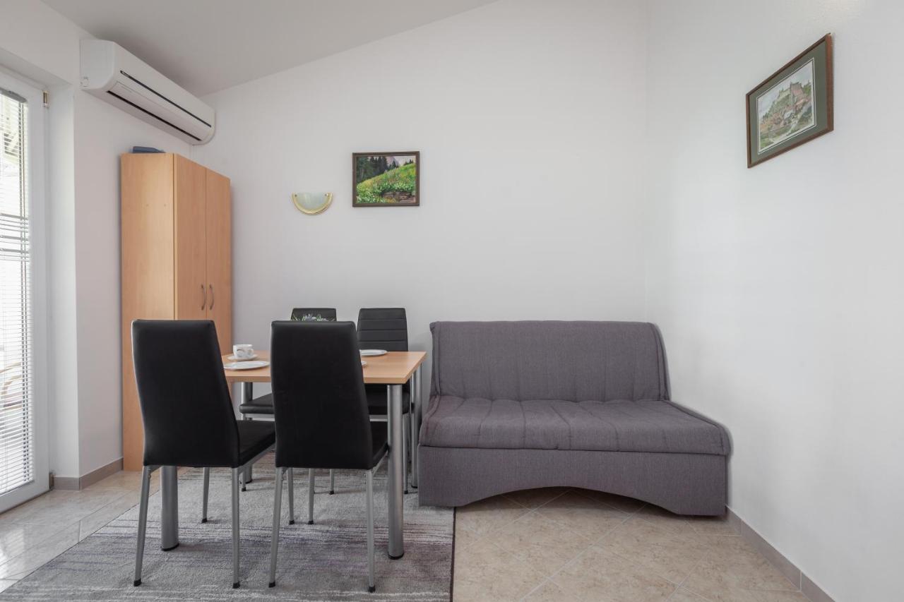 Villa Andric Makarska Eksteriør billede
